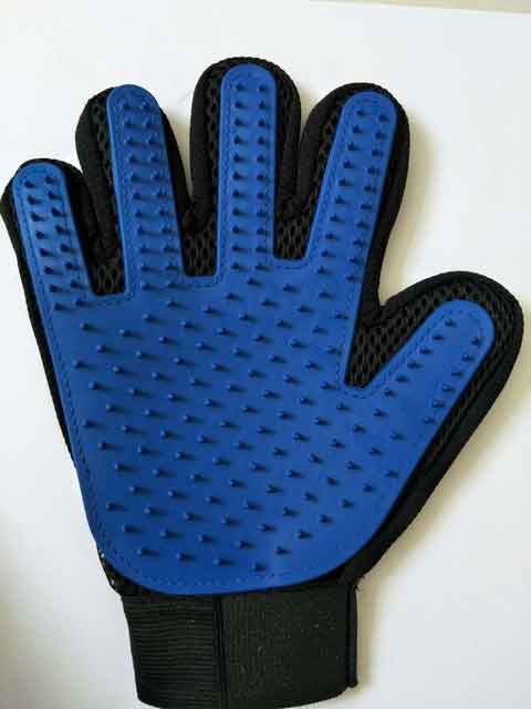 Gentle Grooming Glove discount fur hair clean brush